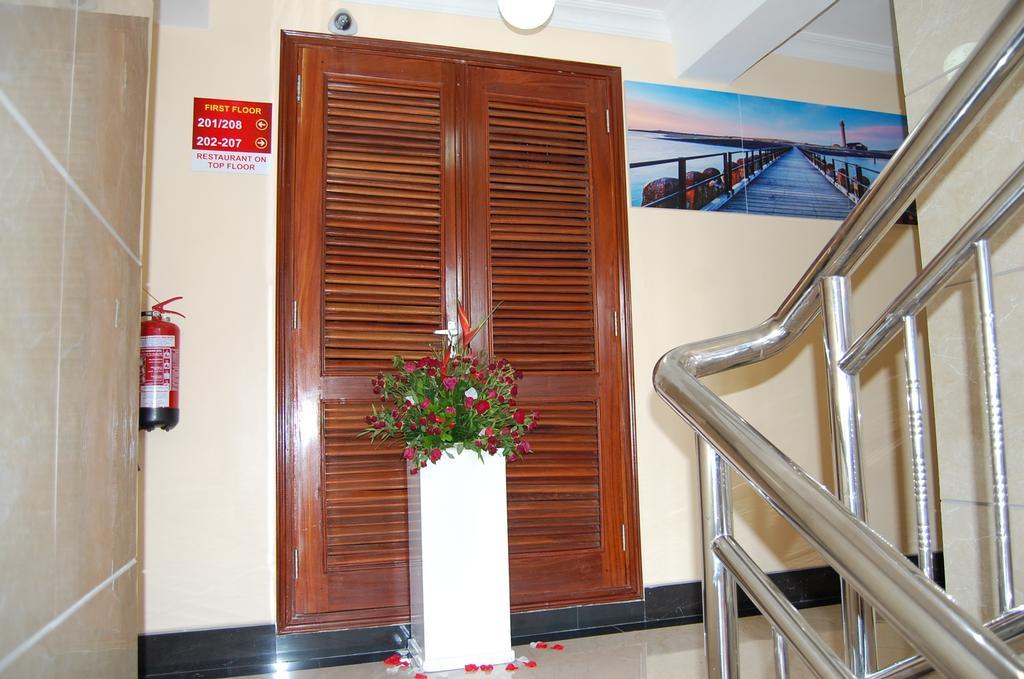 Lantana Hotel Dar es Salaam Exterior photo